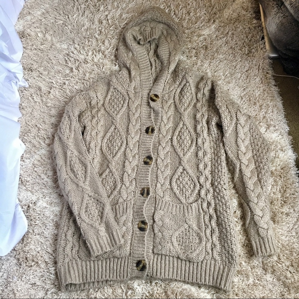 Cable Knit Hooded Cardigan